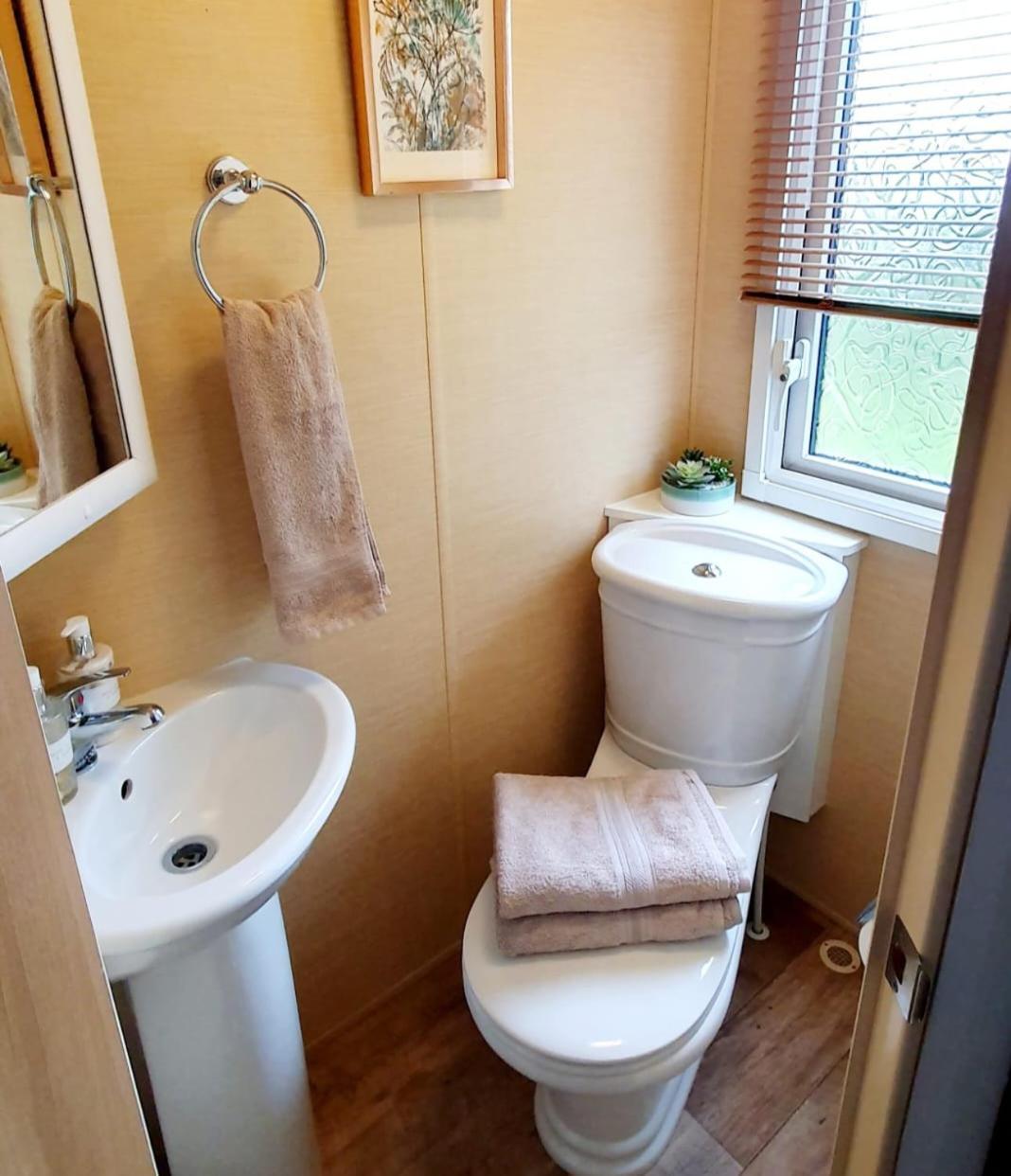 Mallard'S Retreat Holiday Home At Port Carlisle Near Bowness On Solway Экстерьер фото